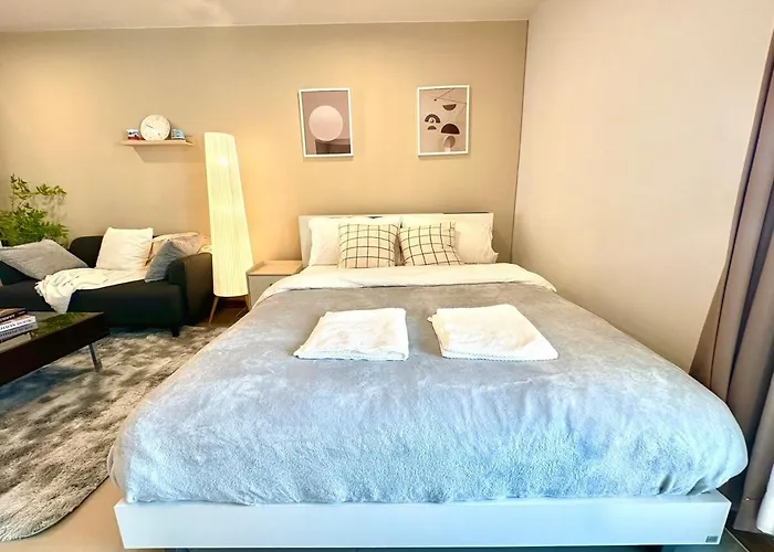 Cosy Near Bts